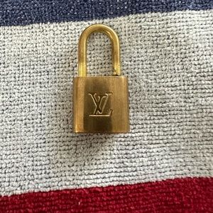 #332 Louis Vuitton Lock ONLY